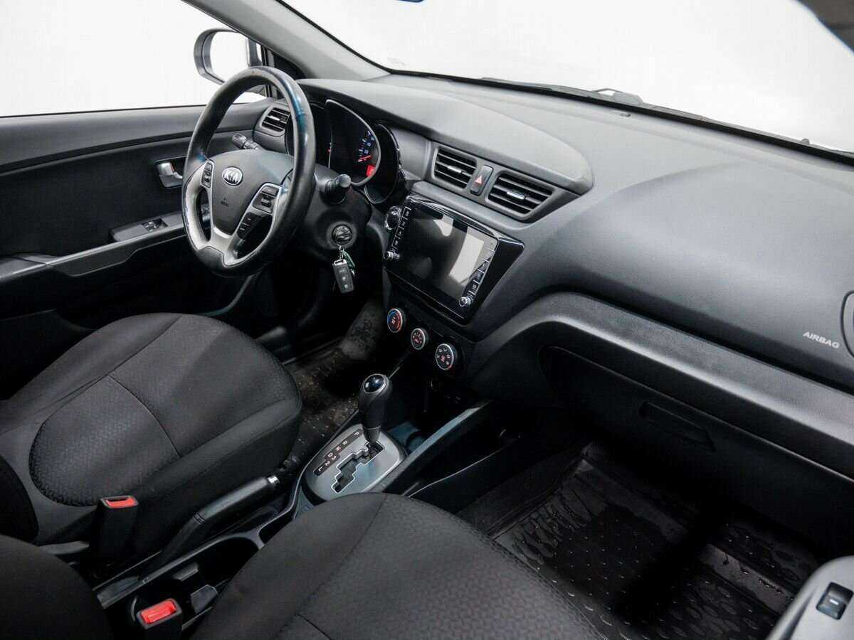 Купить Kia Rio, 2017, 157 003 км, фото №8