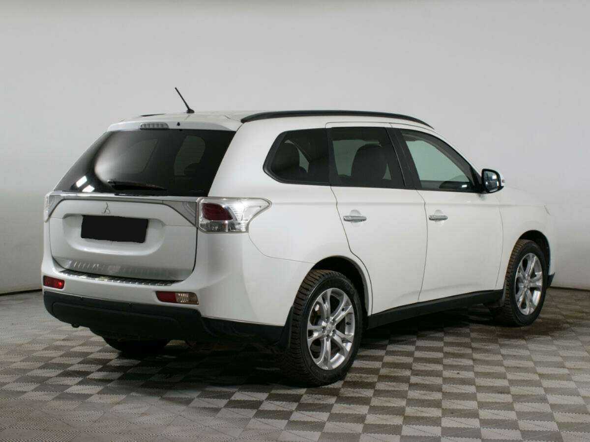 Купить Mitsubishi Outlander, 2013, 151 111 км, фото №4
