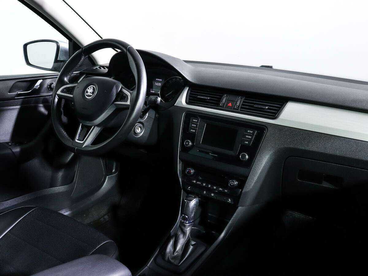 Купить Skoda Rapid, 2016, 157 245 км, фото №8