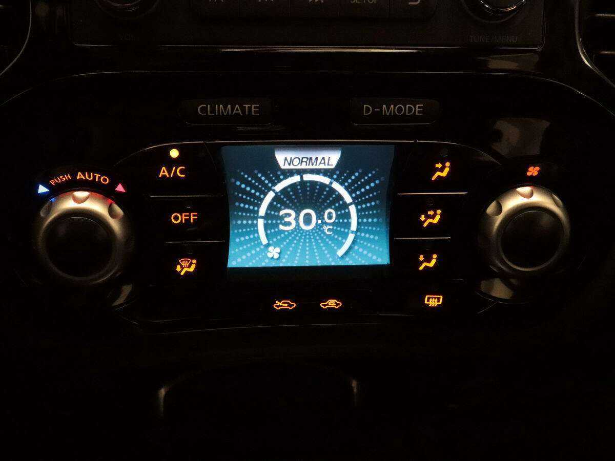 Купить Nissan Juke, 2013, 105 811 км, фото №15