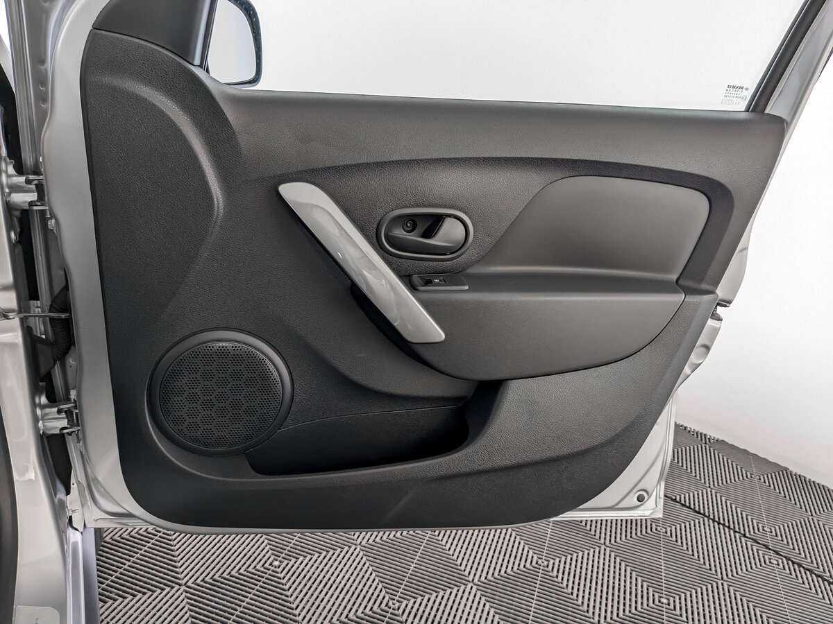 Купить Renault Sandero Stepway, 2021, 14 637 км, фото №24