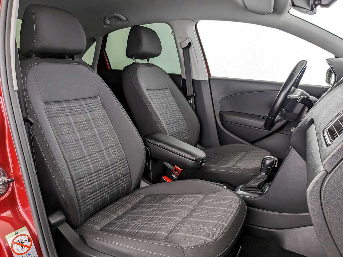 Купить Volkswagen Polo, 2017, 128 160 км, фото №19