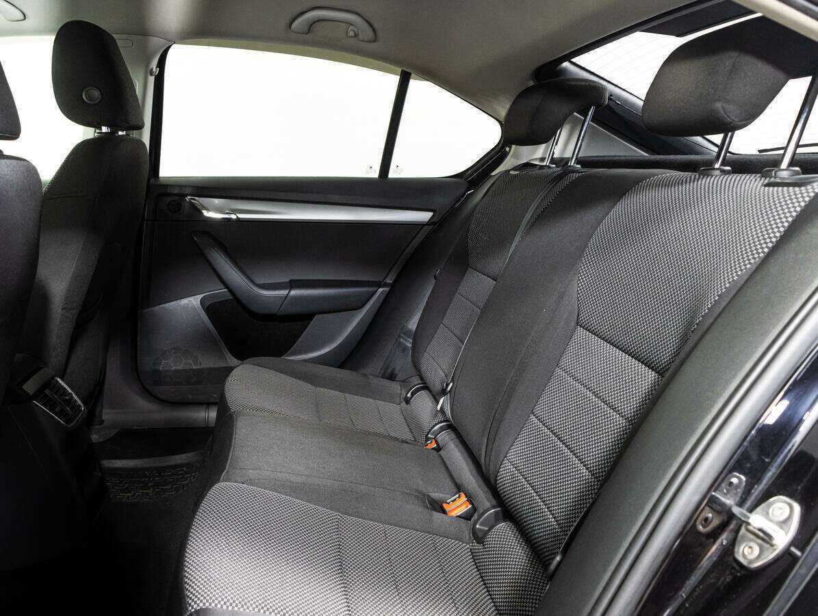 Купить Skoda Octavia, 2014, 150 000 км, фото №10