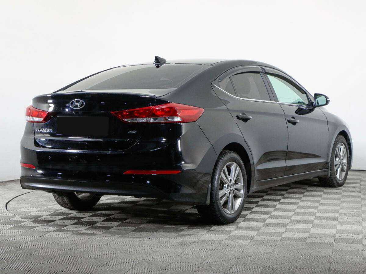 Купить Hyundai Elantra, 2017, 100 000 км, фото №5