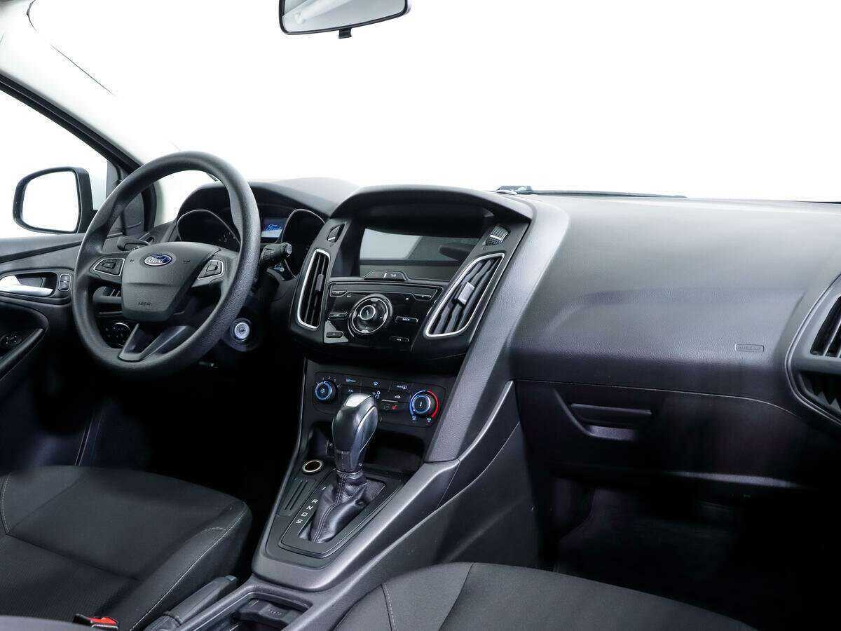 Купить Ford Focus, 2018, 97 000 км, фото №9