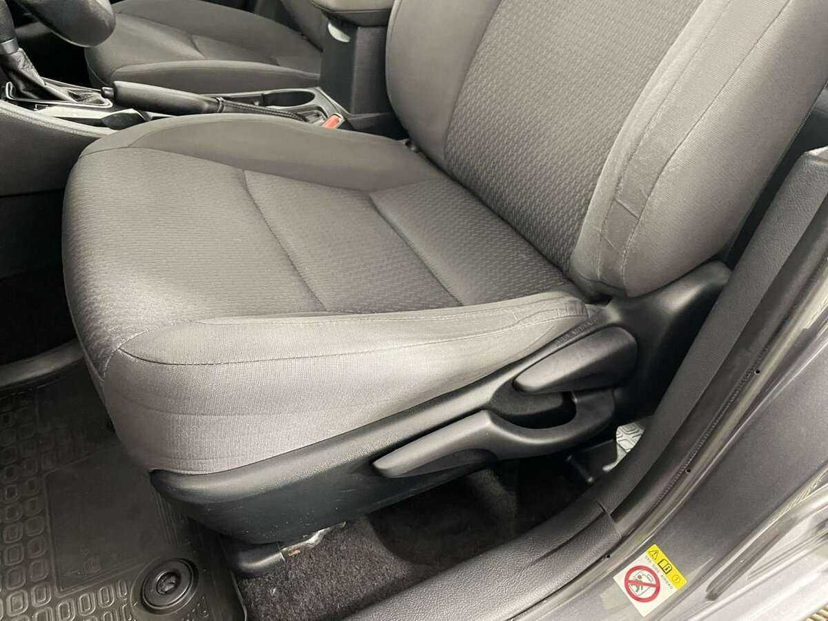 Купить Toyota Corolla, 2017, 168 150 км, фото №10