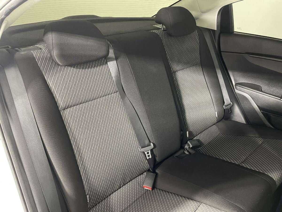 Купить Kia Rio, 2018, 65 741 км, фото №15