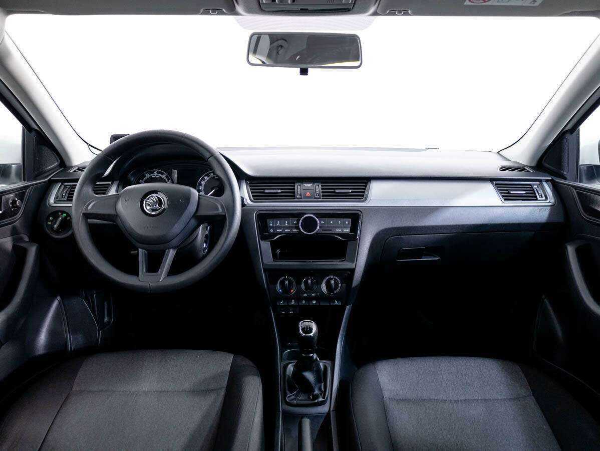 Купить Skoda Rapid, 2017, 141 688 км, фото №9