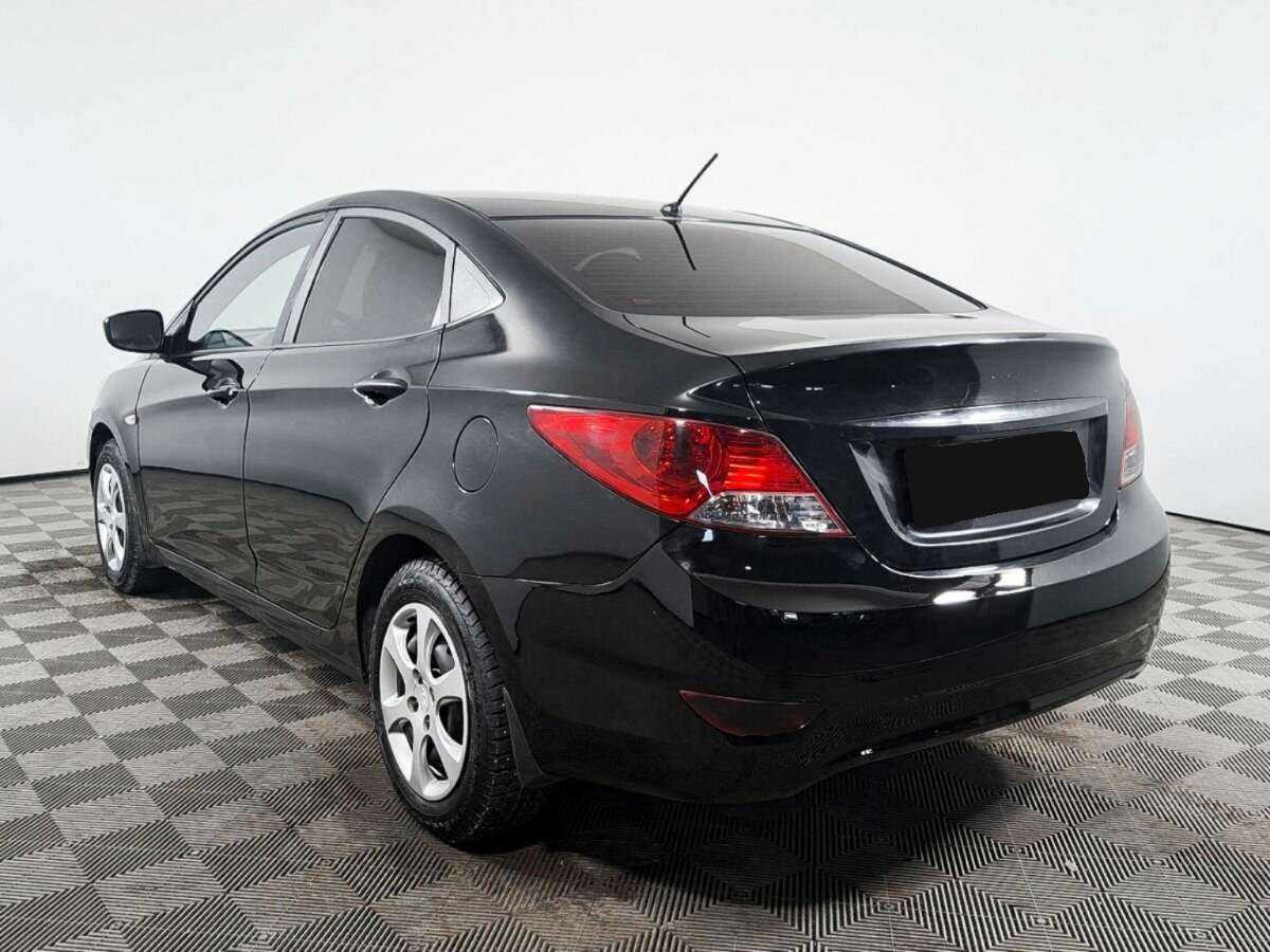 Купить Hyundai Solaris, 2012, 146 000 км, фото №6