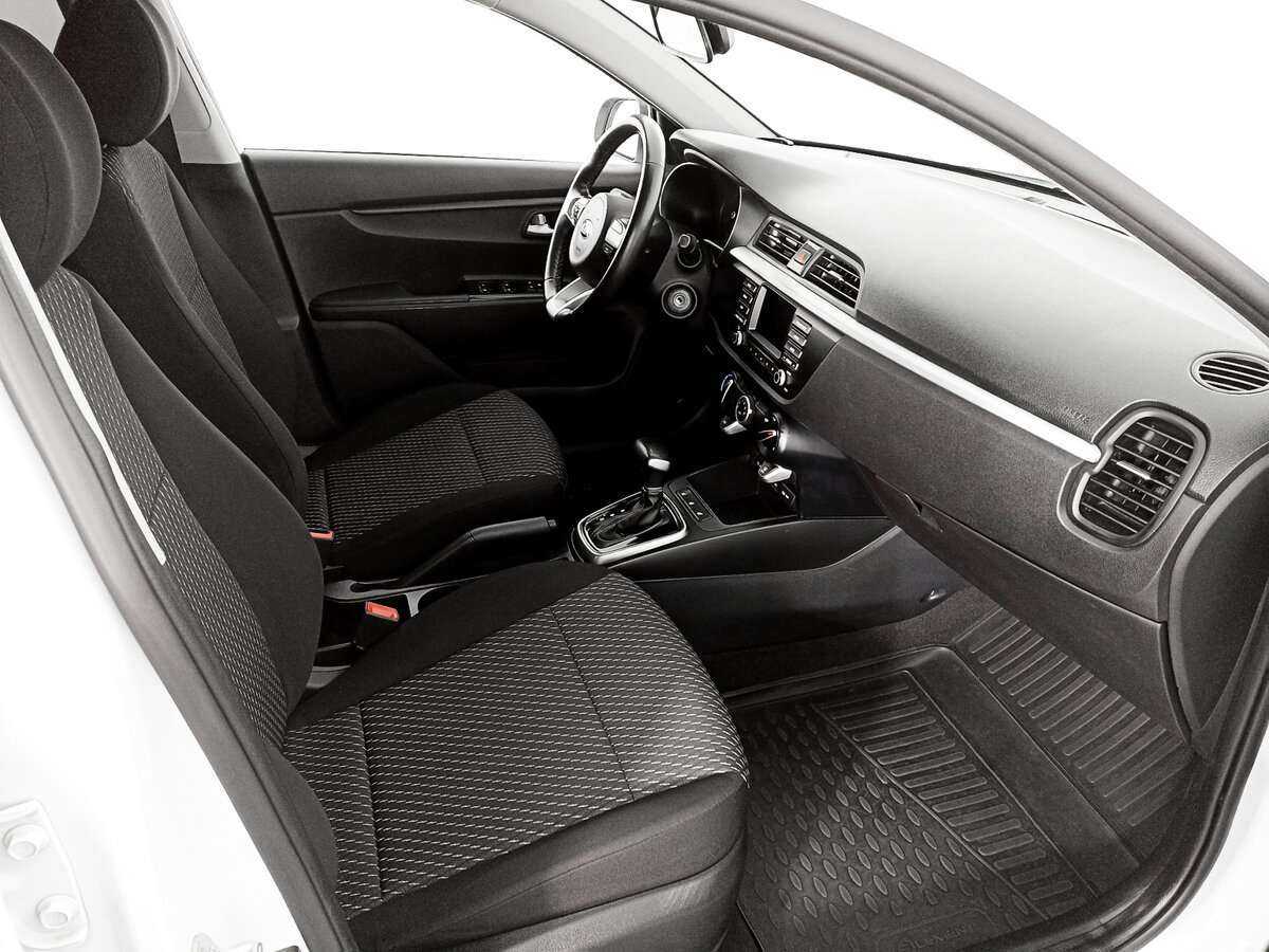Купить Kia Rio, 2020, 71 065 км, фото №9