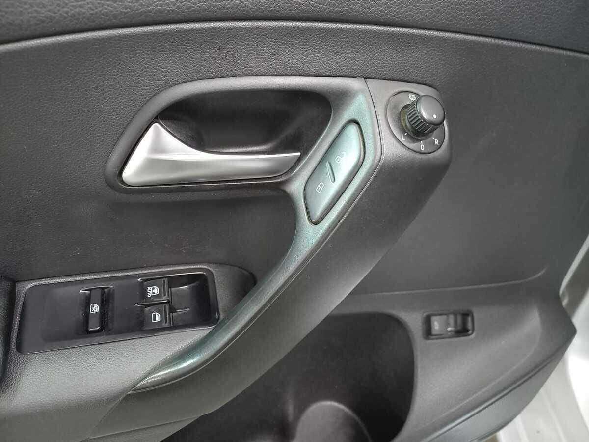 Купить Volkswagen Polo, 2013, 245 917 км, фото №14