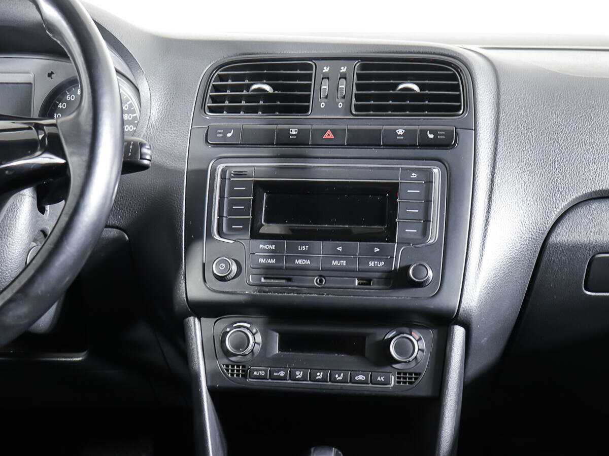 Купить Volkswagen Polo, 2017, 97 800 км, фото №11