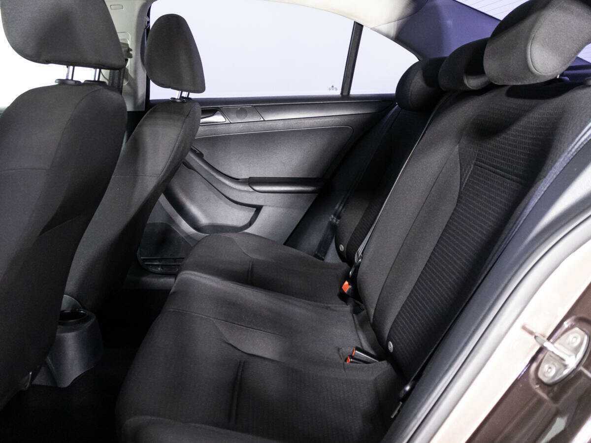 Купить Volkswagen Jetta, 2015, 98 142 км, фото №10
