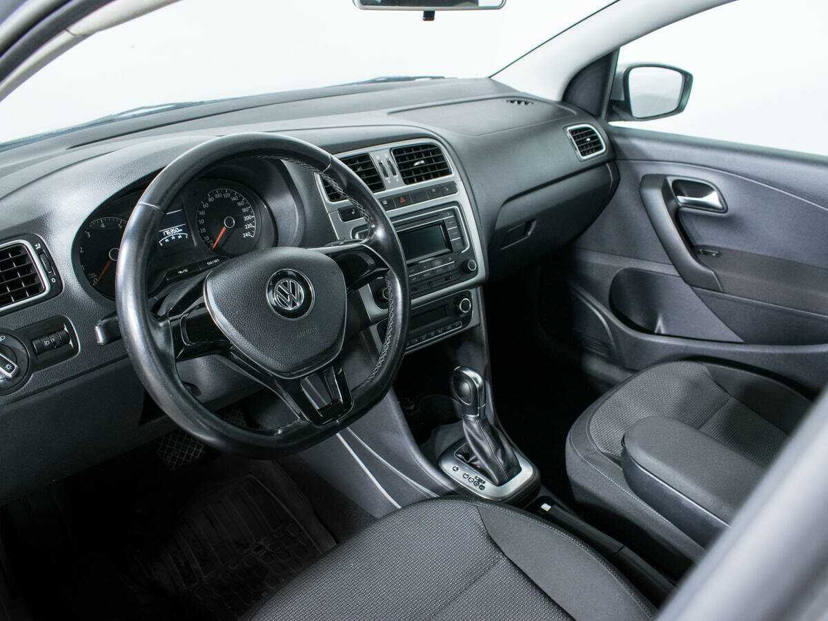 Купить Volkswagen Polo, 2016, 176 350 км, фото №13