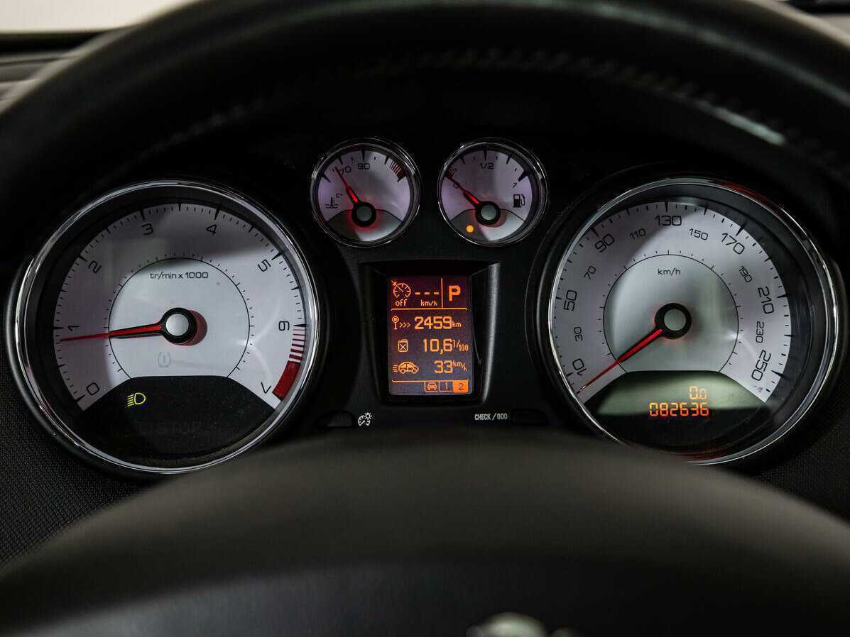 Купить Peugeot 308, 2013, 82 635 км, фото №12