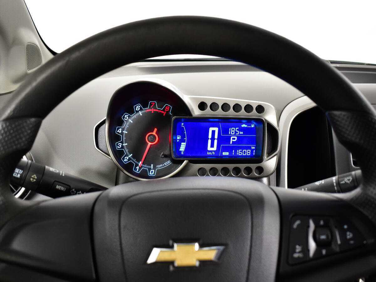 Купить Chevrolet Aveo, 2014, 116 000 км, фото №11