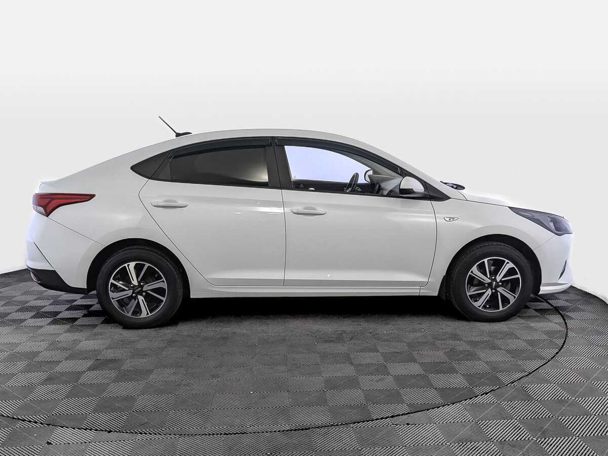 Купить Hyundai Solaris, 2020, 82 754 км, фото №4