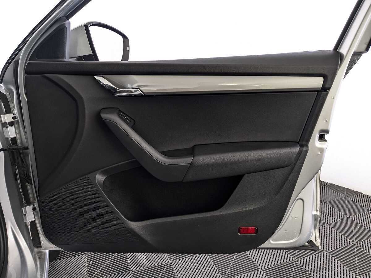 Купить Skoda Octavia, 2017, 165 576 км, фото №21