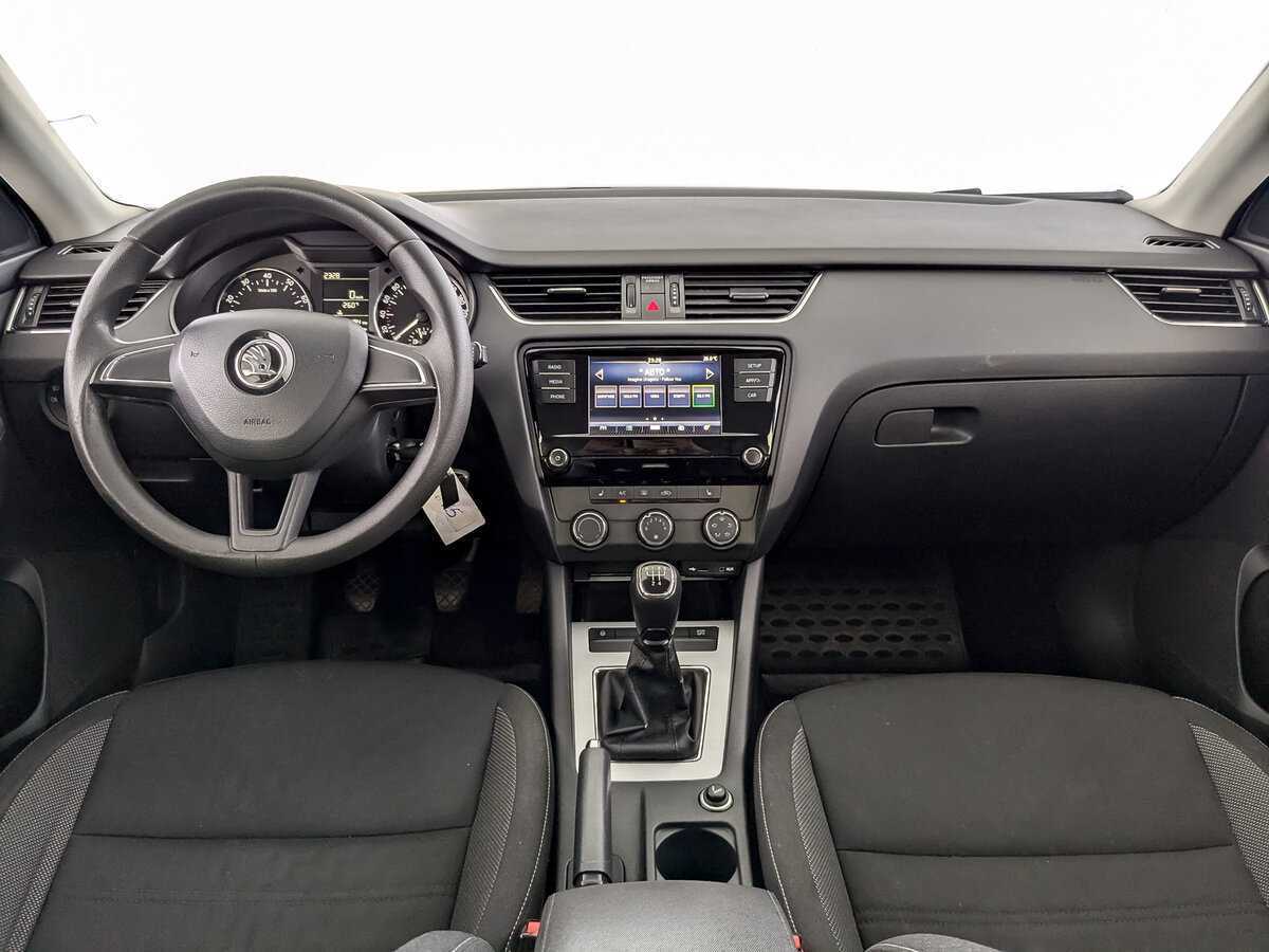 Купить Skoda Octavia, 2017, 140 527 км, фото №12