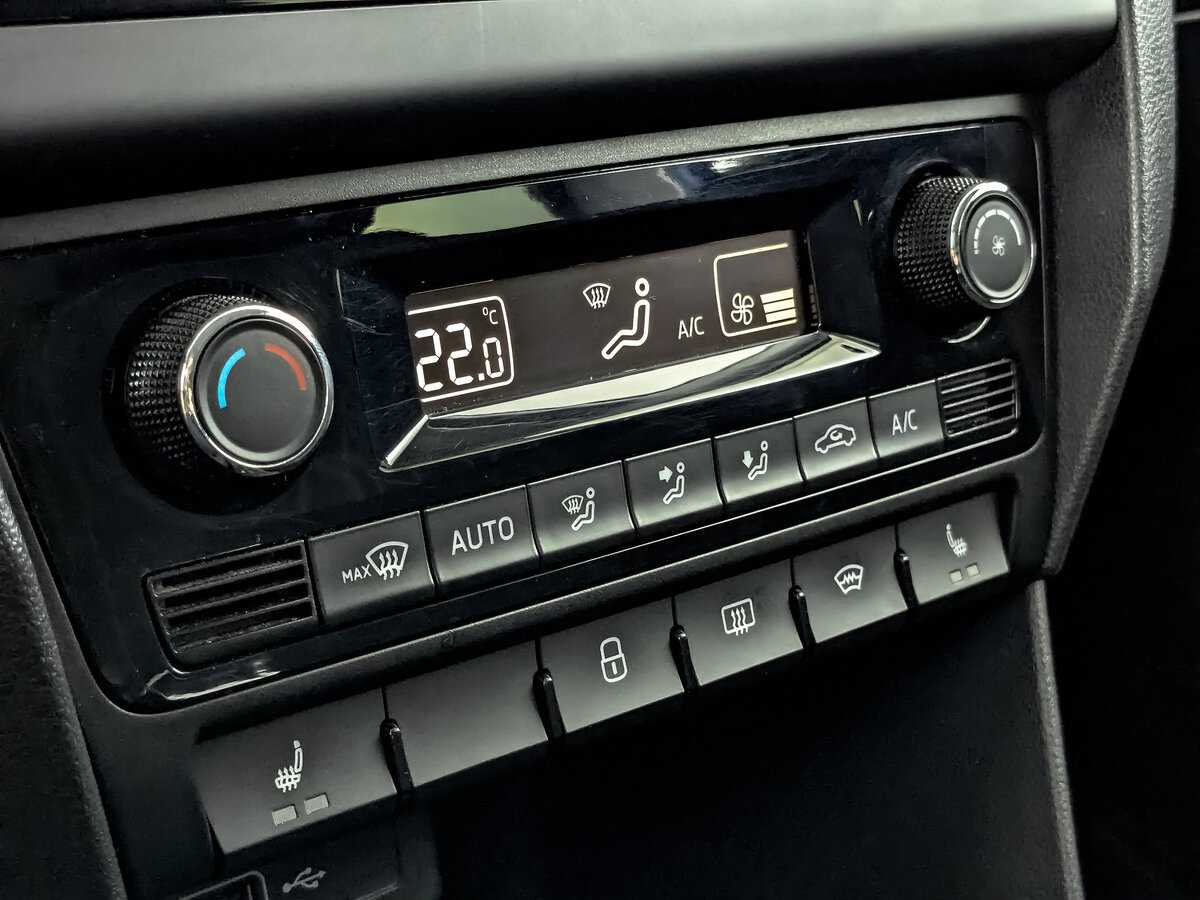 Купить Skoda Rapid, 2019, 119 206 км, фото №17