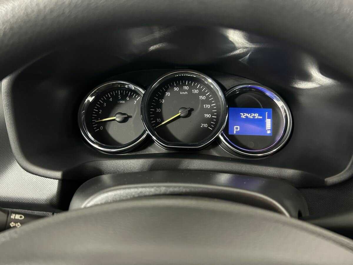 Купить Renault Logan, 2016, 72 429 км, фото №11