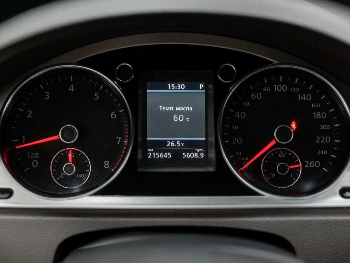 Купить Volkswagen Passat, 2012, 215 000 км, фото №21