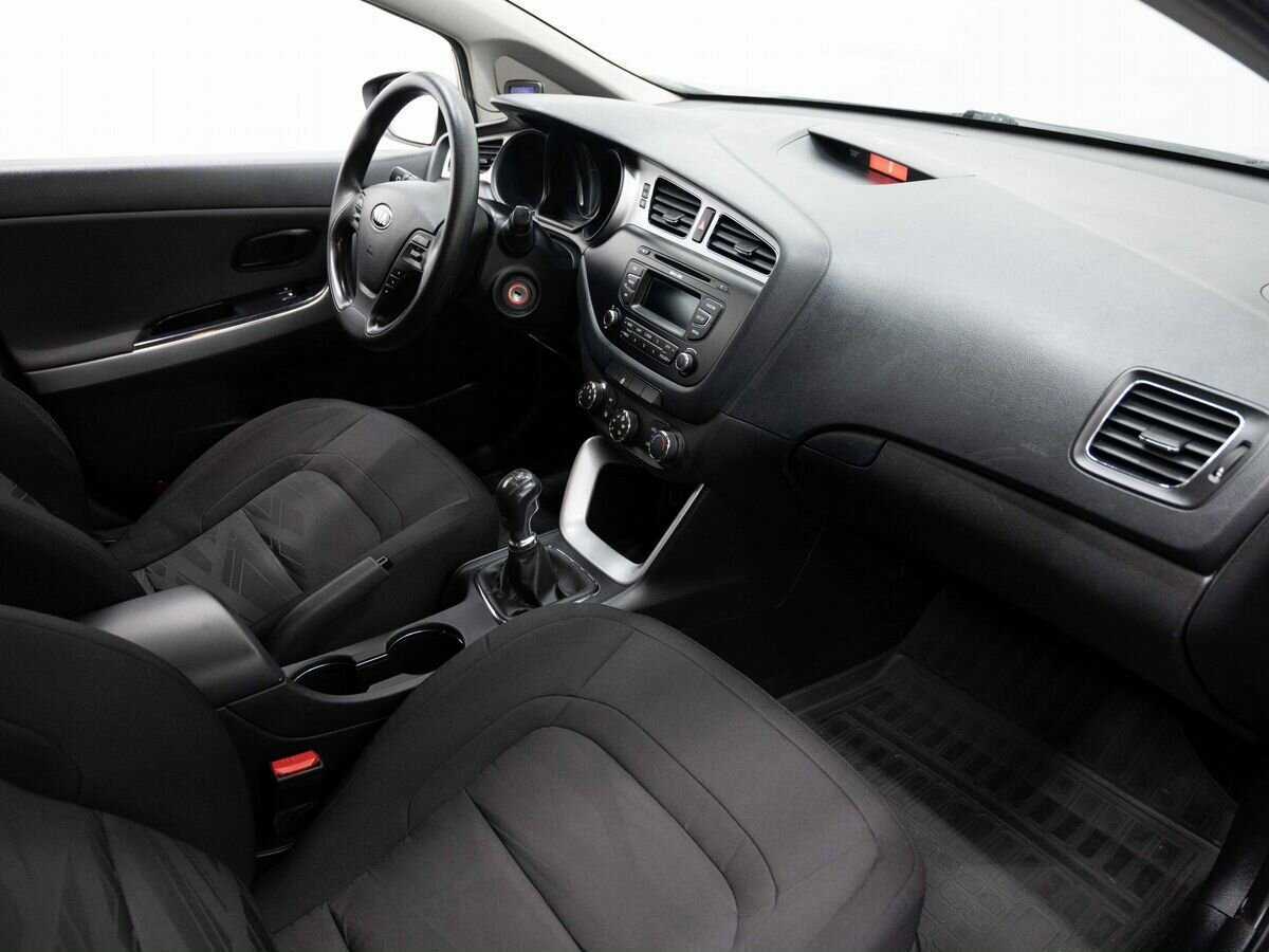 Купить Kia Ceed, 2013, 130 000 км, фото №11