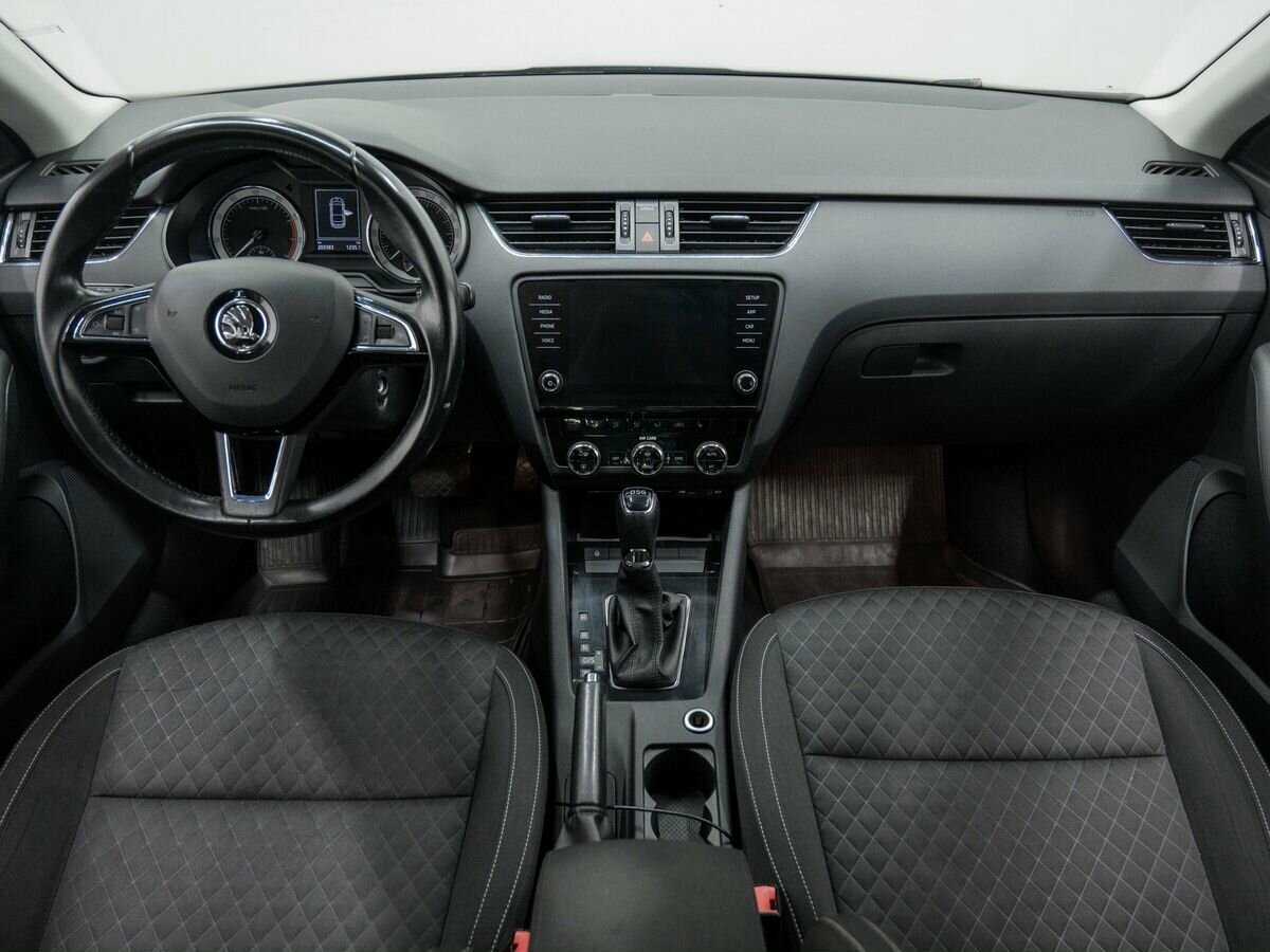 Купить Skoda Octavia, 2017, 202 064 км, фото №10