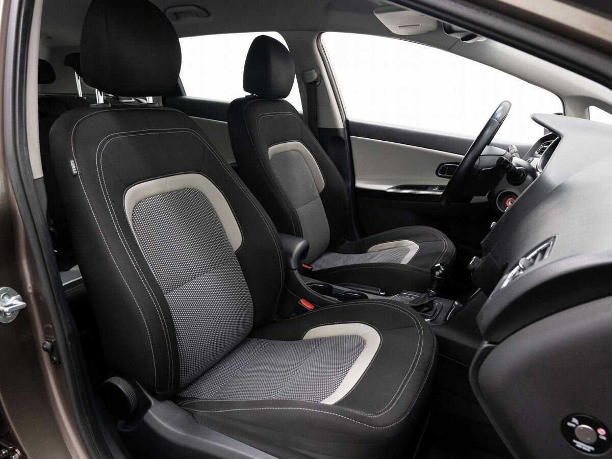 Купить Kia Ceed, 2013, 195 000 км, фото №12