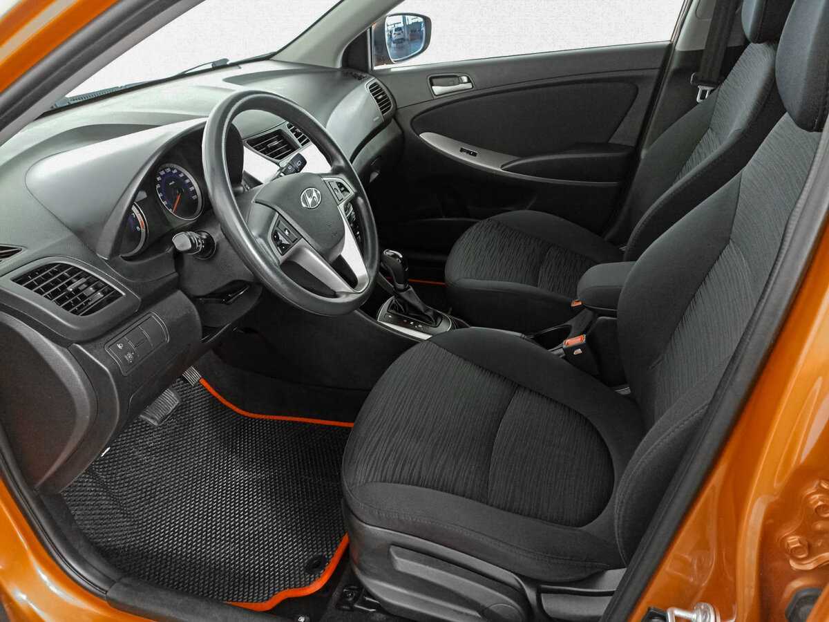 Купить Hyundai Solaris, 2014, 111 302 км, фото №14