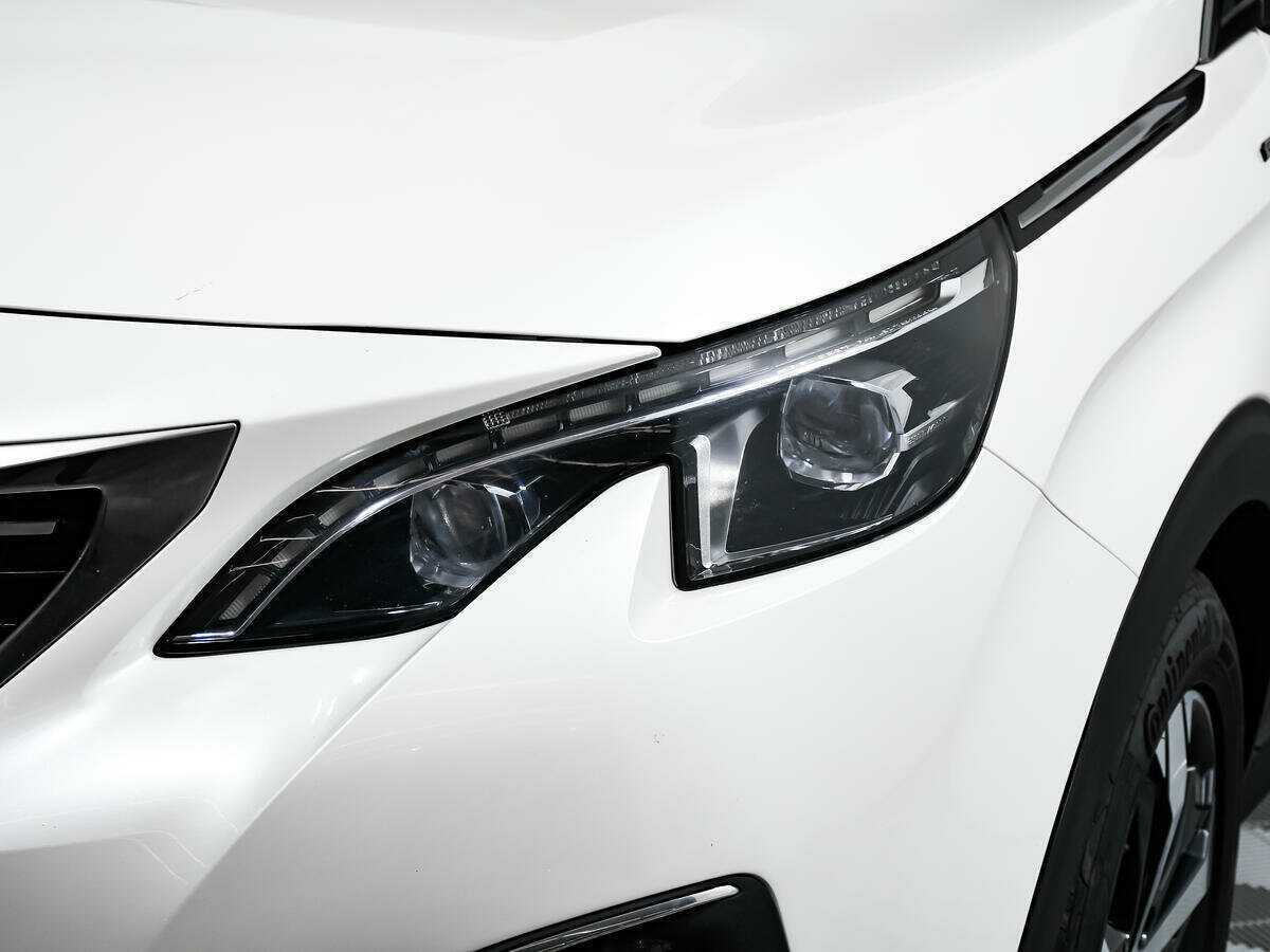 Купить Peugeot 3008, 2017, 106 500 км, фото №14