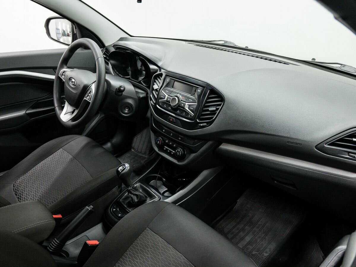 Купить Lada (ВАЗ) Vesta SW, 2019, 47 000 км, фото №8