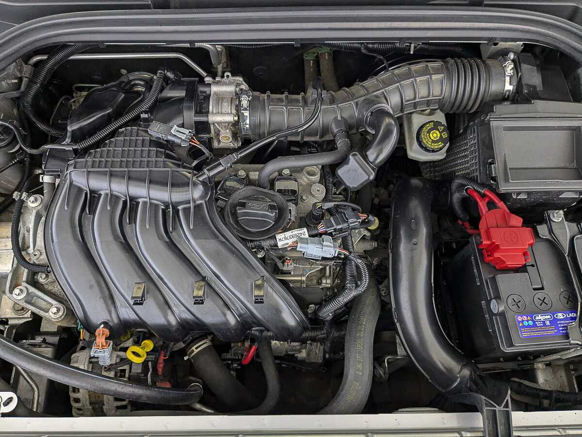 Купить Lada (ВАЗ) Vesta SW Cross, 2021, 101 579 км, фото №9