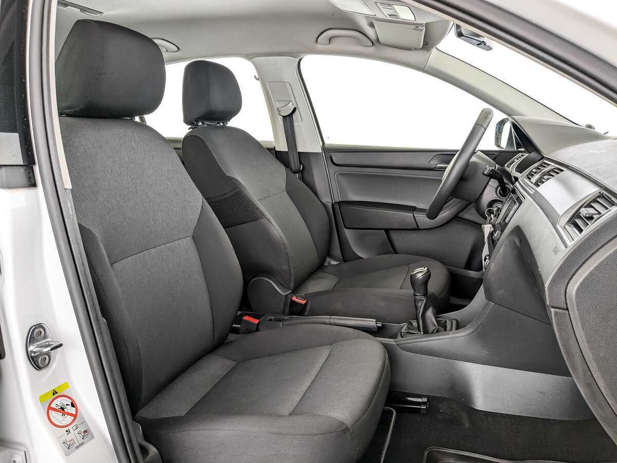 Купить Skoda Rapid, 2017, 163 106 км, фото №23