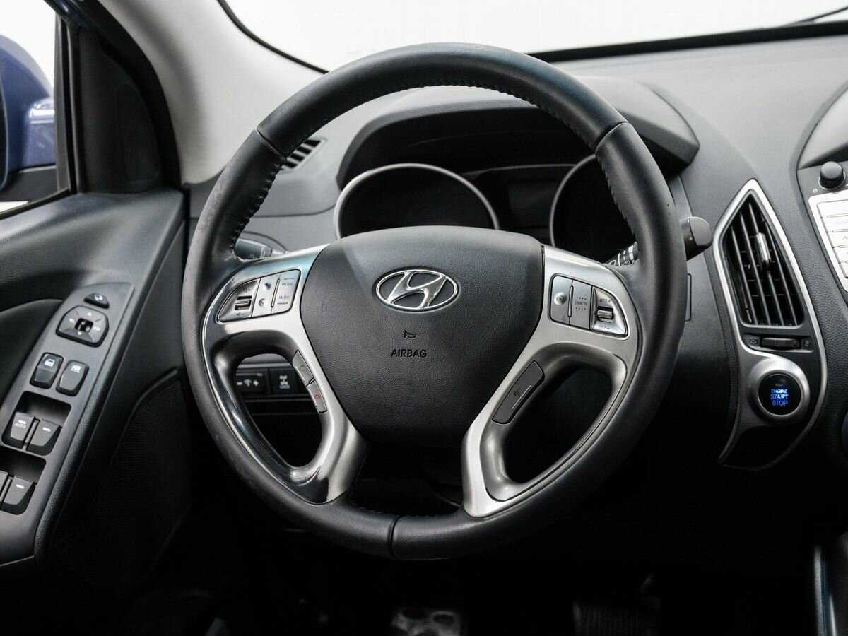 Купить Hyundai ix35, 2012, 120 000 км, фото №9