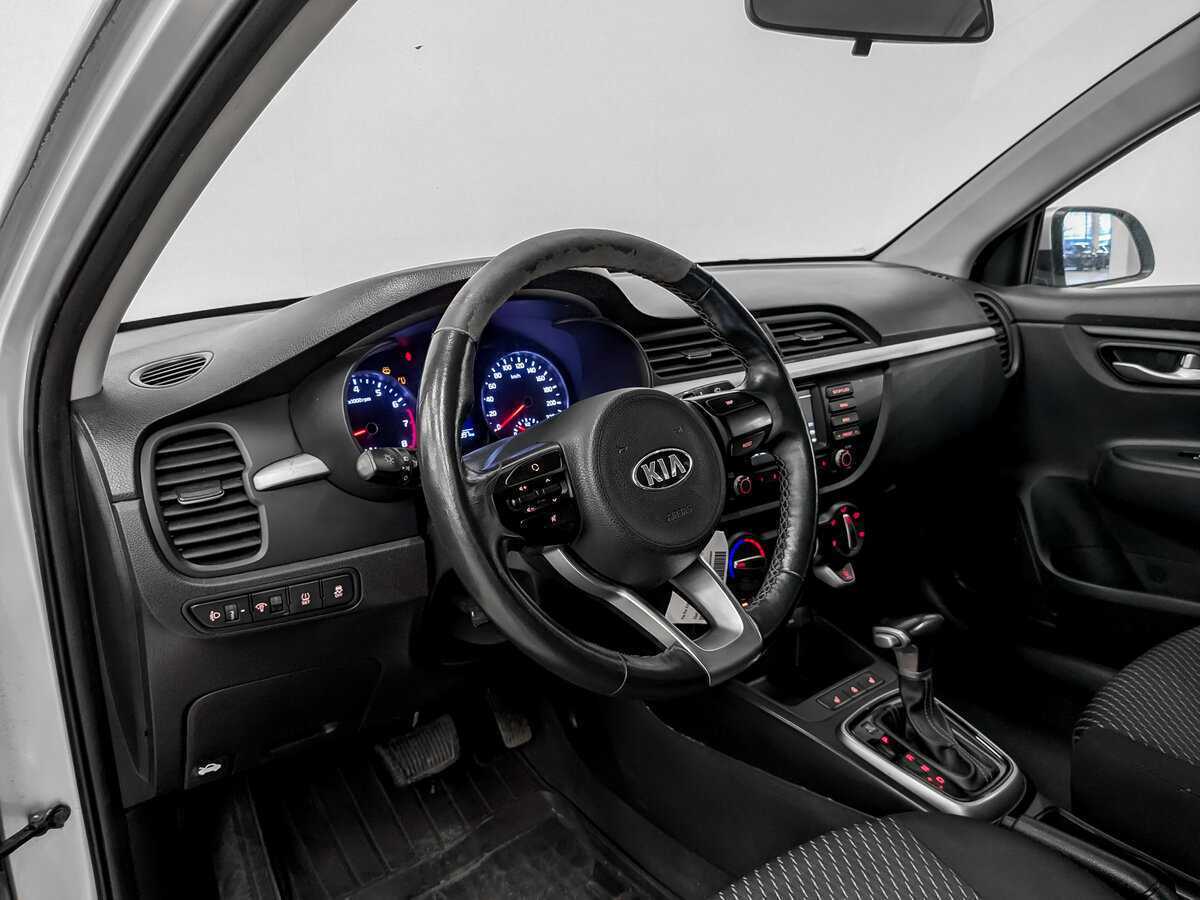 Купить Kia Rio X-Line, 2020, 182 994 км, фото №15