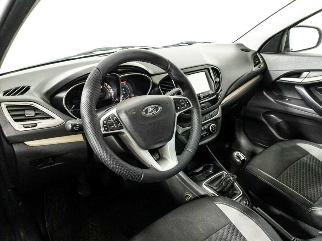 Купить Lada (ВАЗ) Vesta SW, 2018, 124 046 км, фото №11