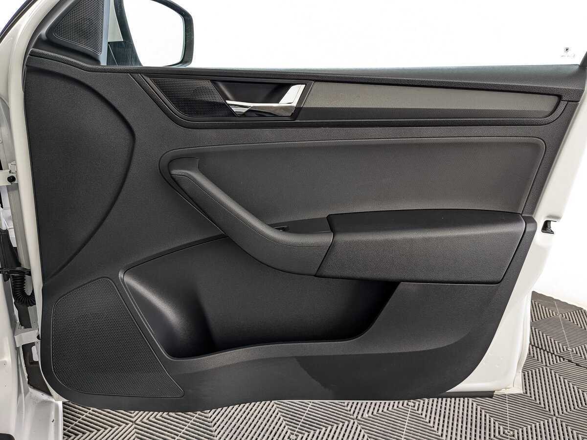Купить Skoda Rapid, 2019, 81 405 км, фото №21