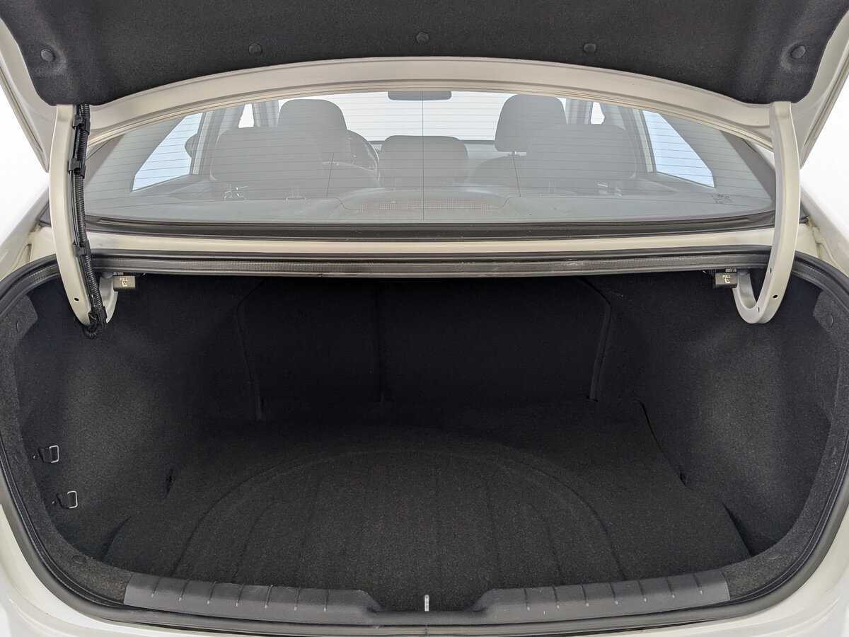 Купить Hyundai Elantra, 2019, 57 562 км, фото №10