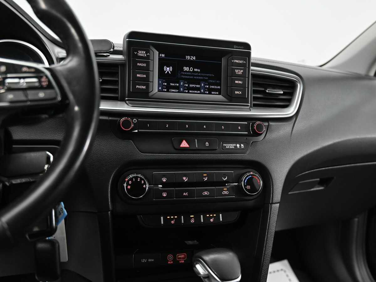 Купить Kia Ceed, 2018, 140 000 км, фото №12