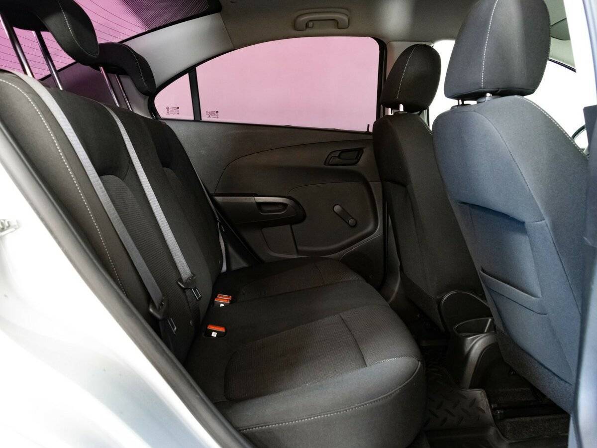 Купить Chevrolet Aveo, 2015, 97 810 км, фото №12