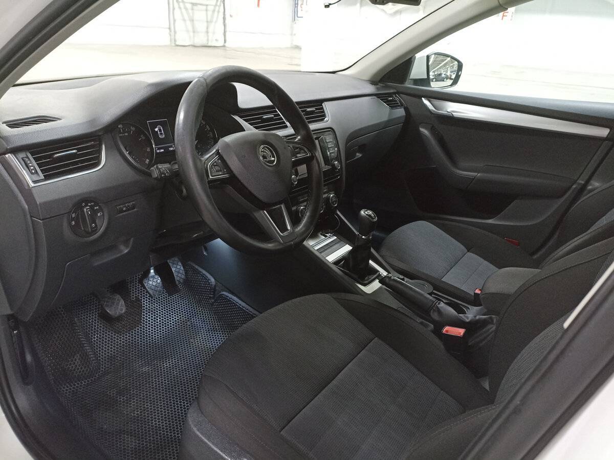 Купить Skoda Octavia, 2013, 181 285 км, фото №16