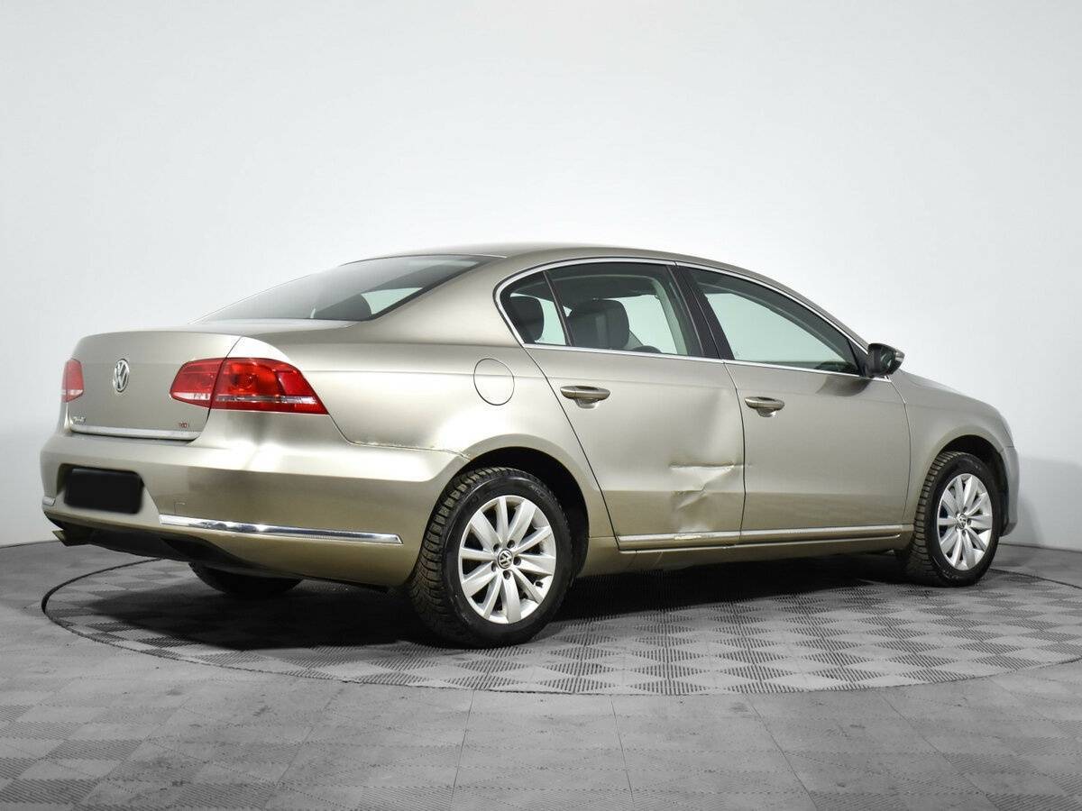 Купить Volkswagen Passat, 2012, 280 564 км, фото №4