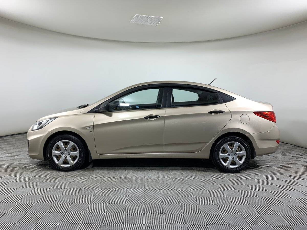 Купить Hyundai Solaris, 2012, 89 371 км, фото №8