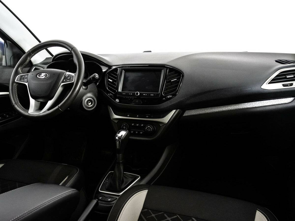 Купить Lada (ВАЗ) Vesta SW Cross, 2021, 83 498 км, фото №9