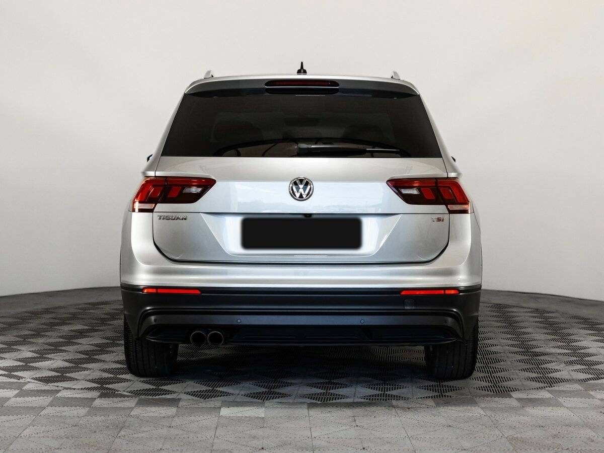 Купить Volkswagen Tiguan, 2017, 182 894 км, фото №5