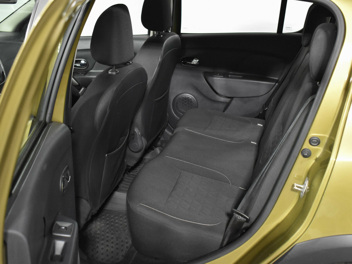 Купить Renault Sandero Stepway II, 2016, 156 052 км, фото №9